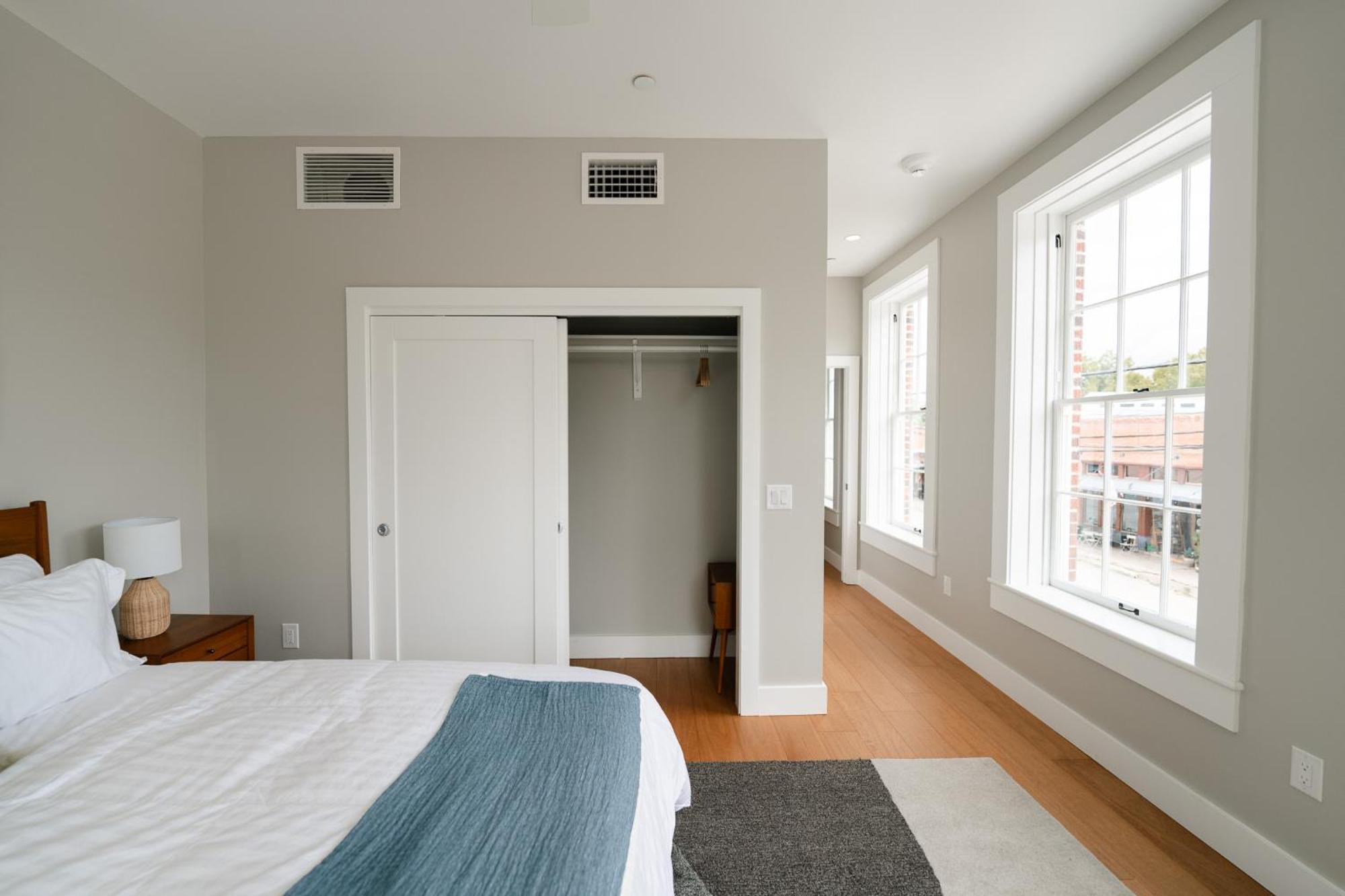 Western 1924 Luxury Lofts Martindale 외부 사진