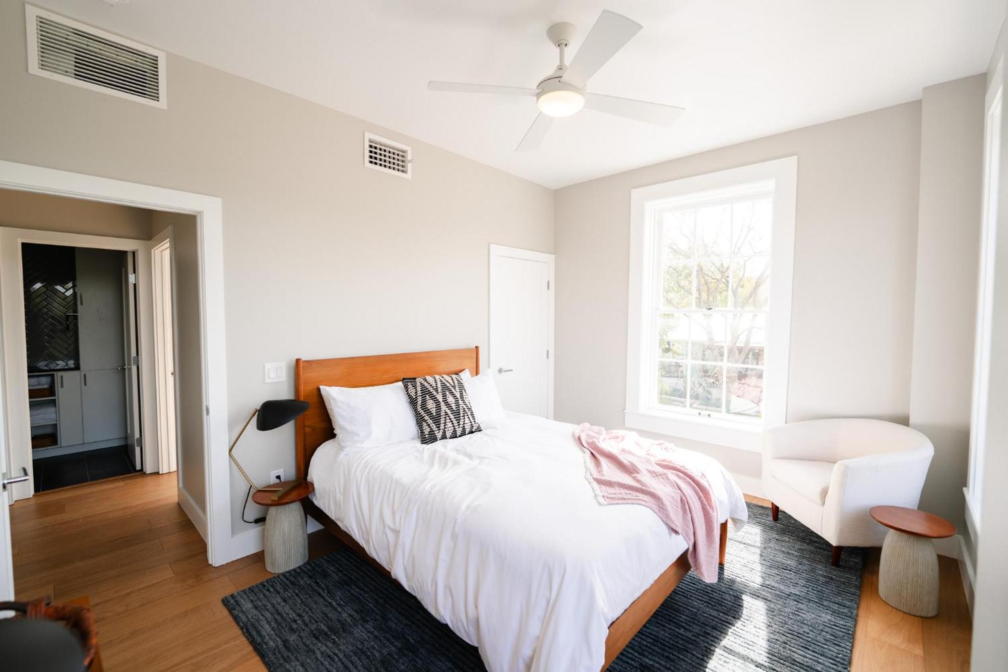 Western 1924 Luxury Lofts Martindale 외부 사진
